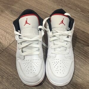 Jordan Air 1 Low White Red Black
